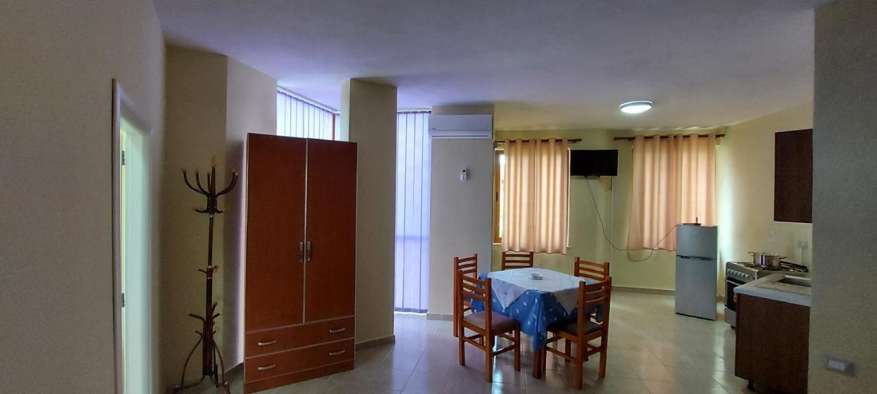 Apartamento Rigandi Durrës Exterior foto